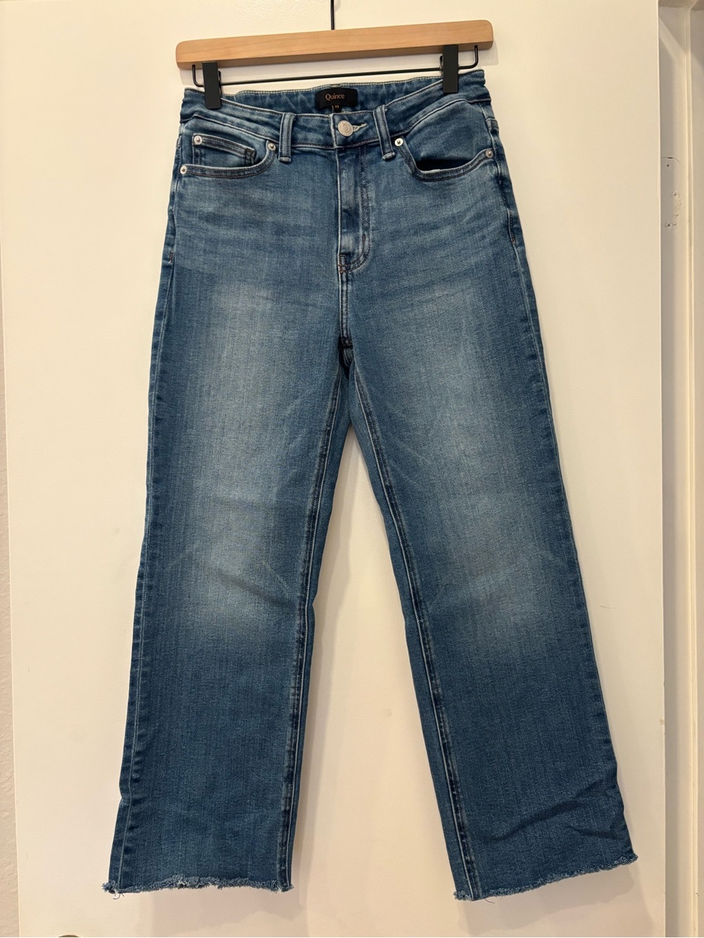 classic Quince Bella Stretch Straight Leg Jeans Twilight Blue Fray Sz 27 shaping